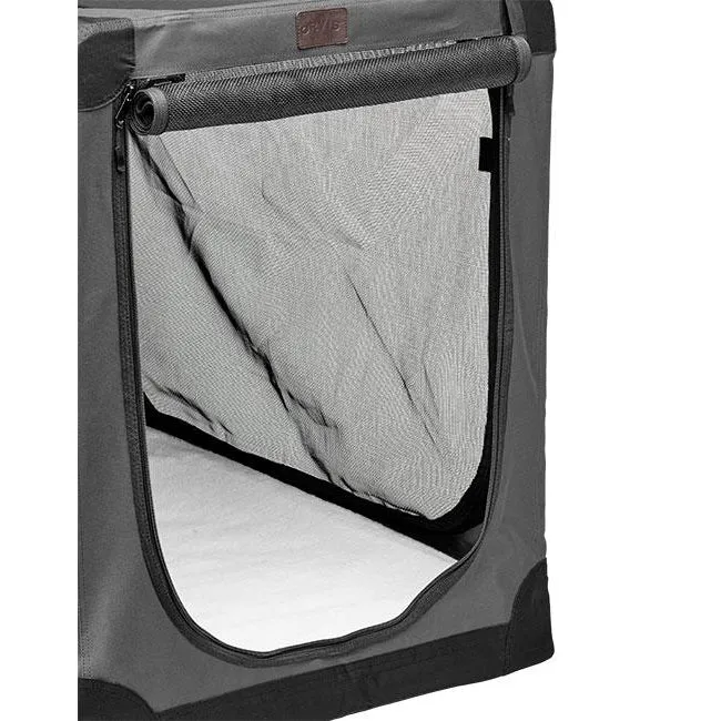 Orvis Hose-Off Folding Dog Travel Crate