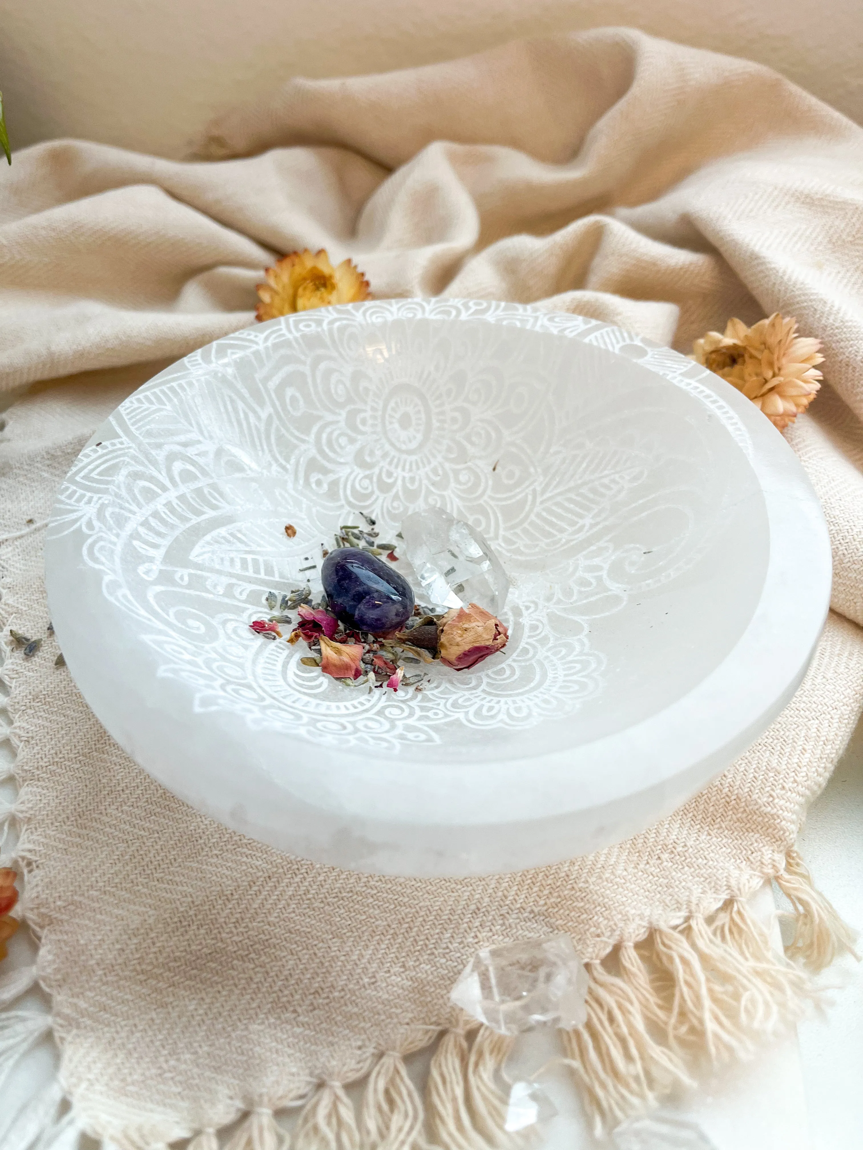 Round Selenite Jewelry & Trinket Dish Offering Bowl