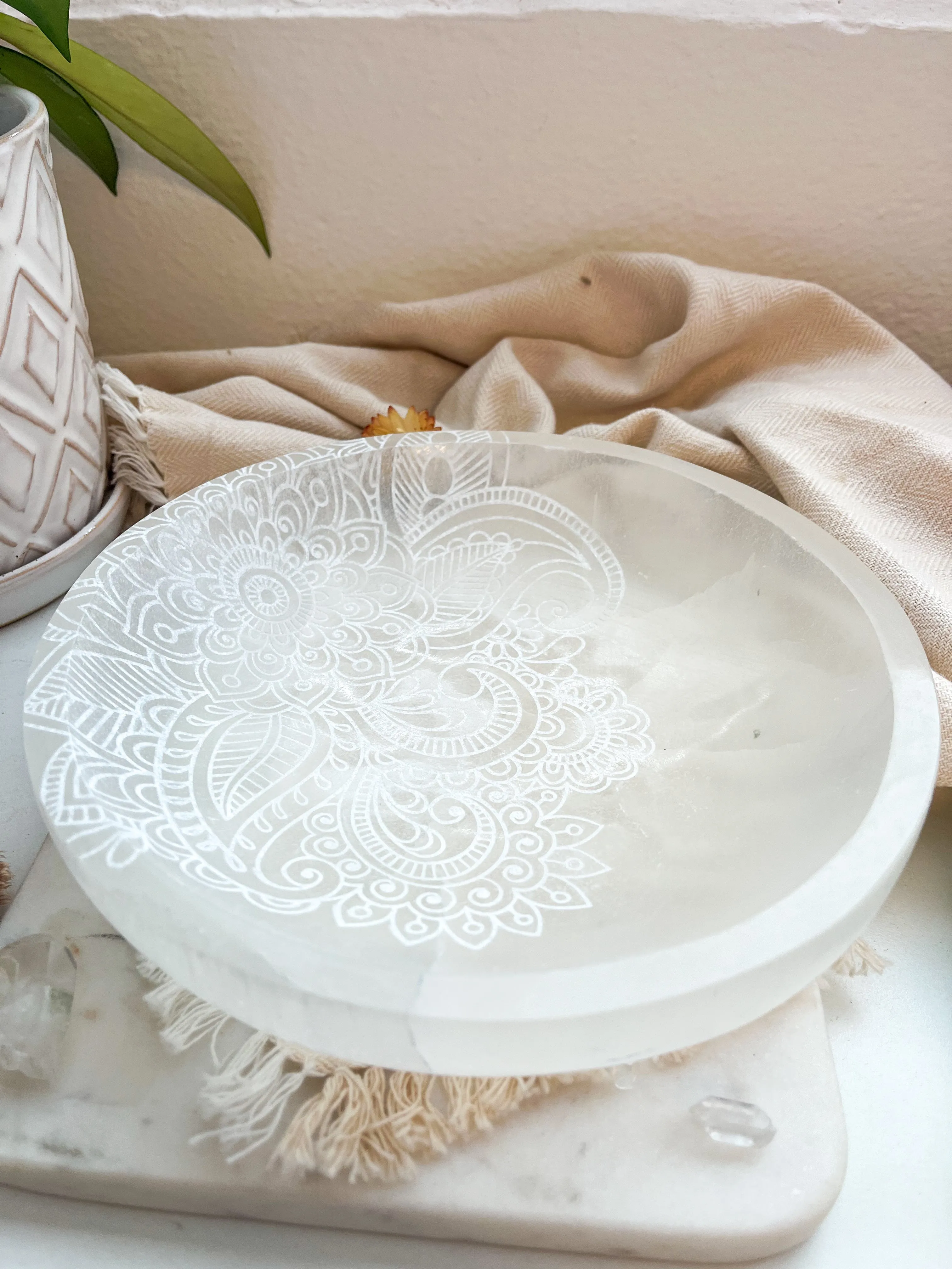Round Selenite Jewelry & Trinket Dish Offering Bowl