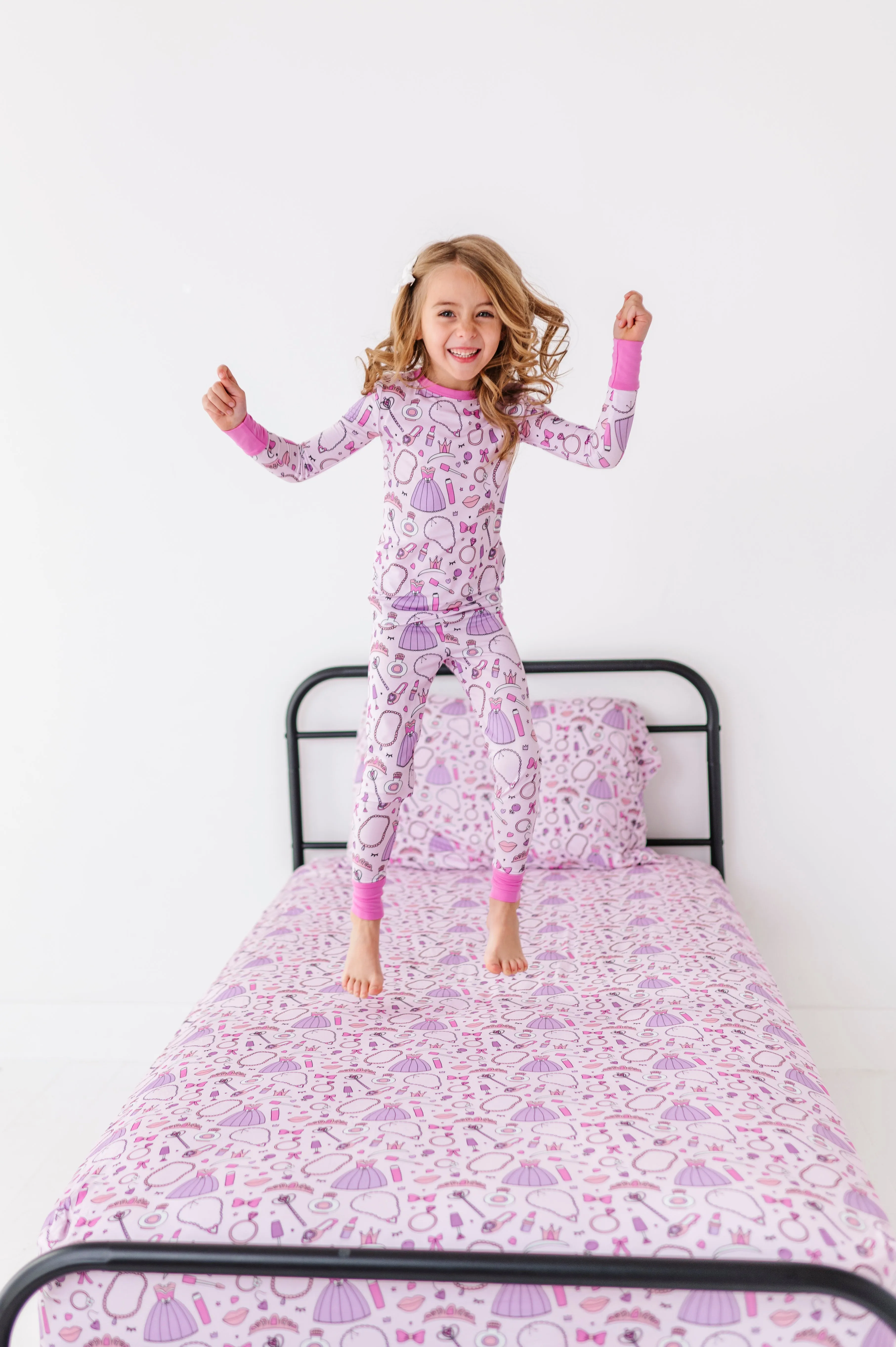 Sleeping Cutie Twin Fitted Sheet and Pillowcase