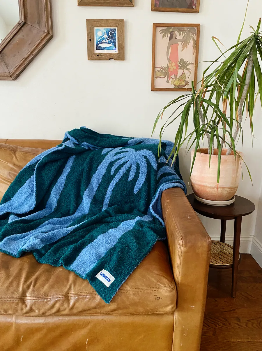SUNDREAM Dream Plush Throw Blanket - More Prints Available